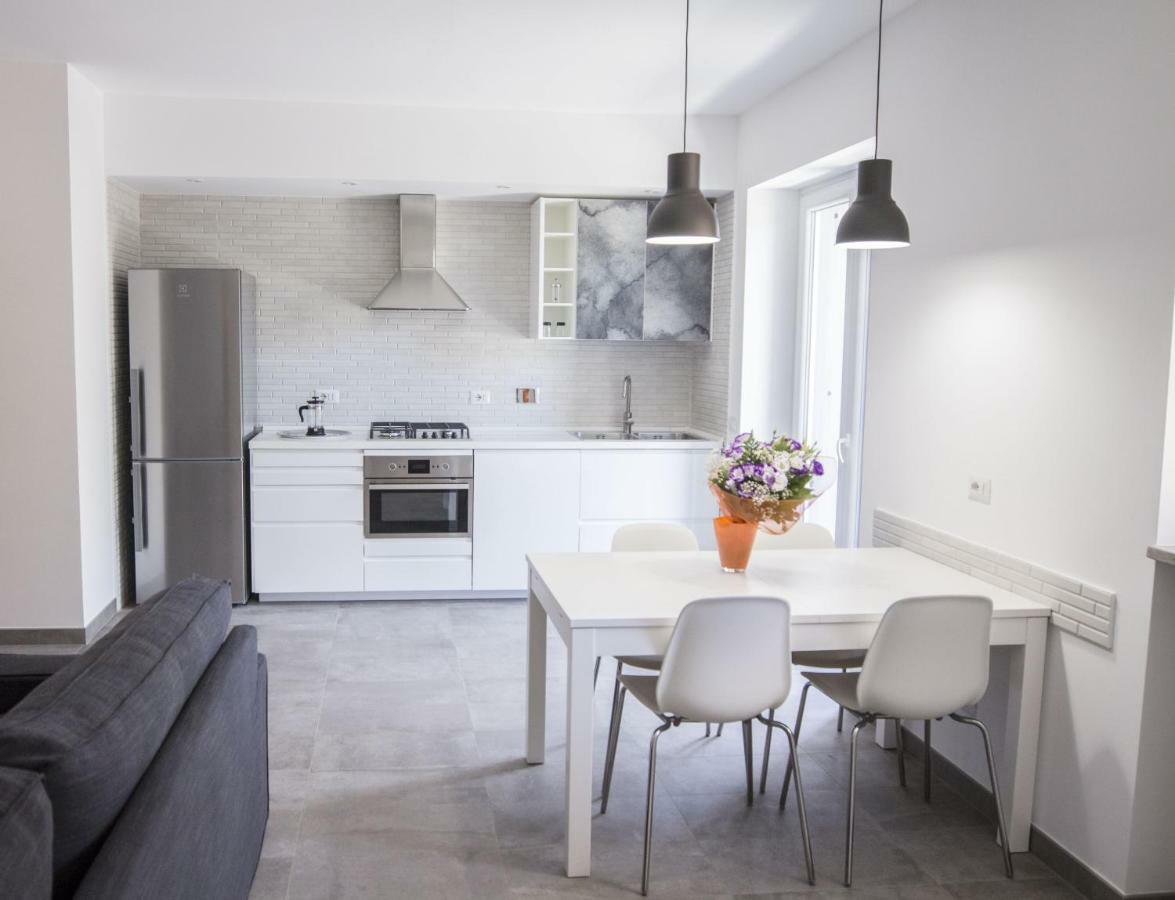 Rosa'S House Rome Airport Appartement Fiumicino Buitenkant foto